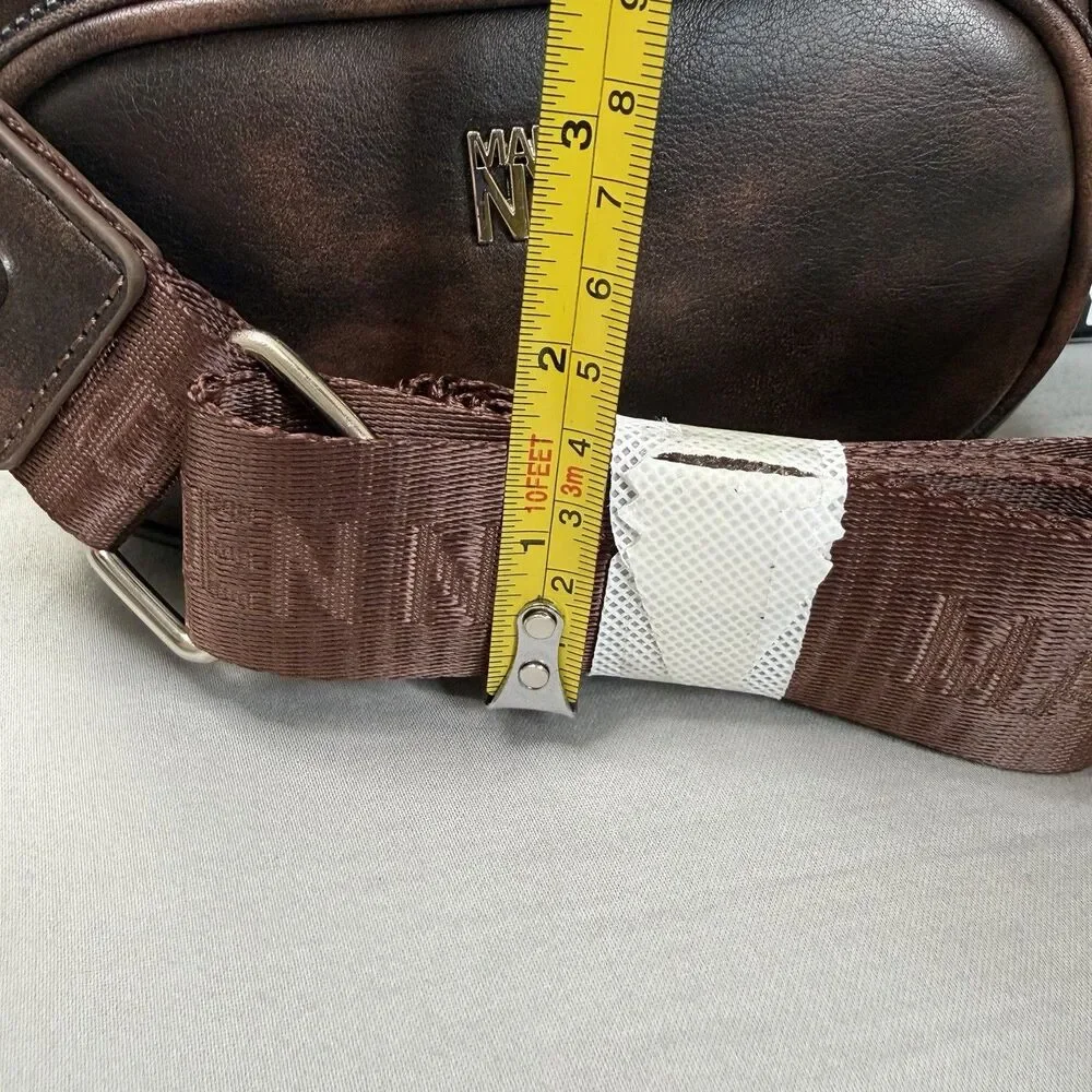 NWT Madden NYC Camera Bag Crossbody Bow Heart Keychain Charm Set Brown Gift Box - Picture 11 of 11